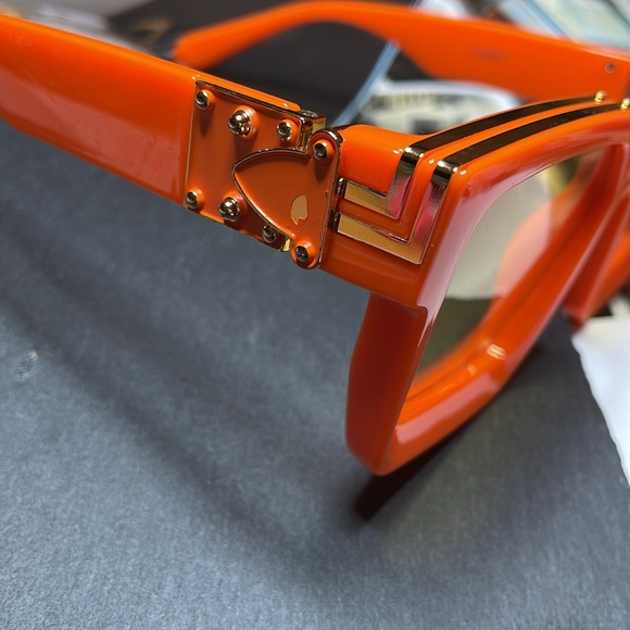 Orange and gold statement sunglasses - Picture 4 of 6
